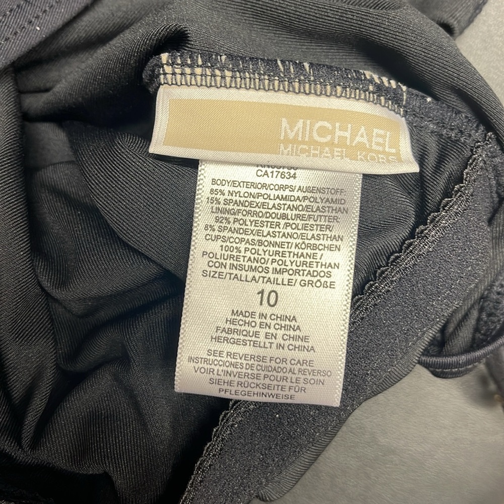 Women’s Michael kors swimsuit - Picture 3 of 3